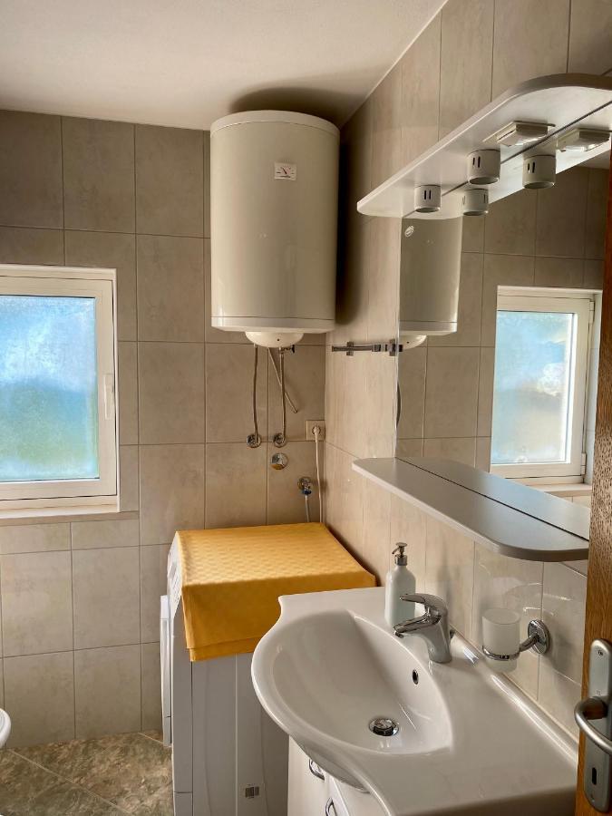 Apartmani Luka Zrnovo Экстерьер фото