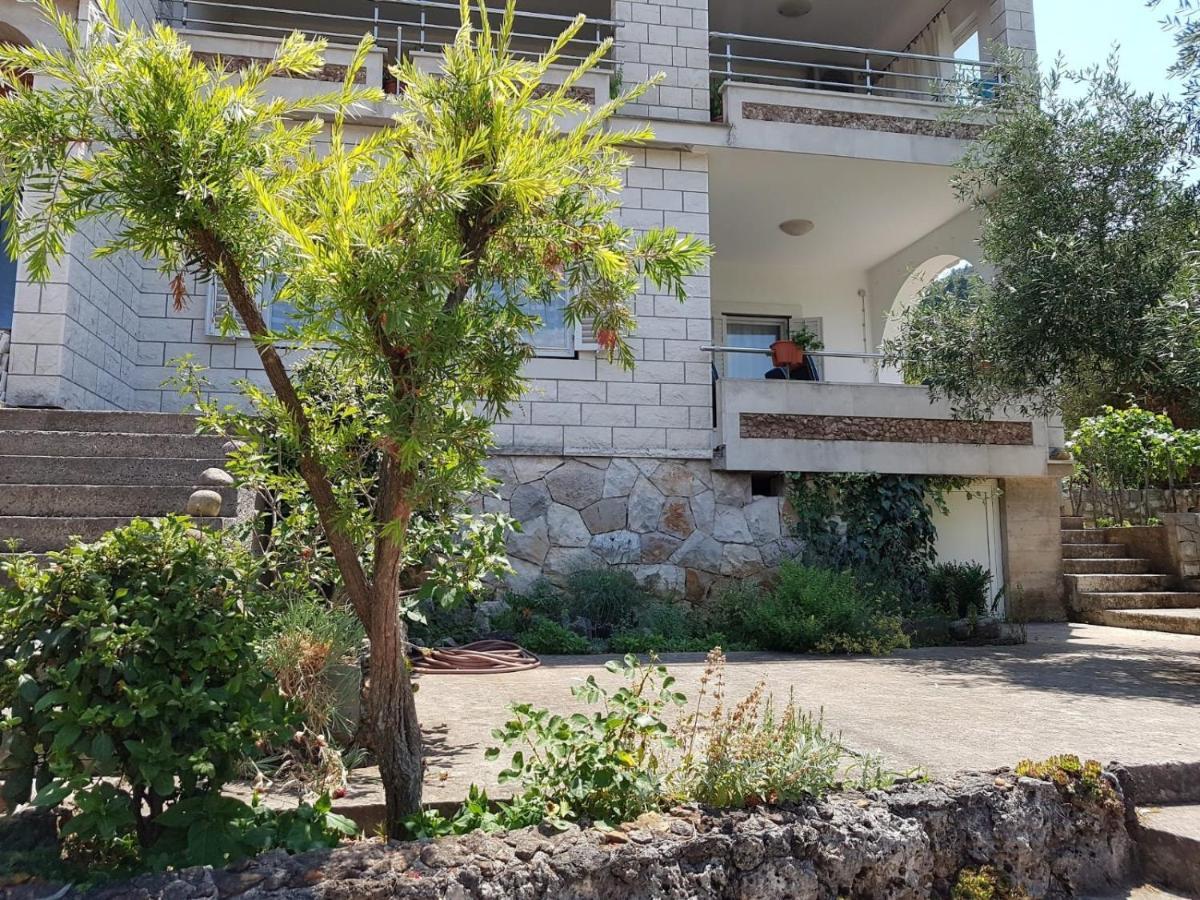 Apartmani Luka Zrnovo Экстерьер фото