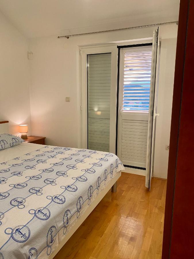 Apartmani Luka Zrnovo Экстерьер фото