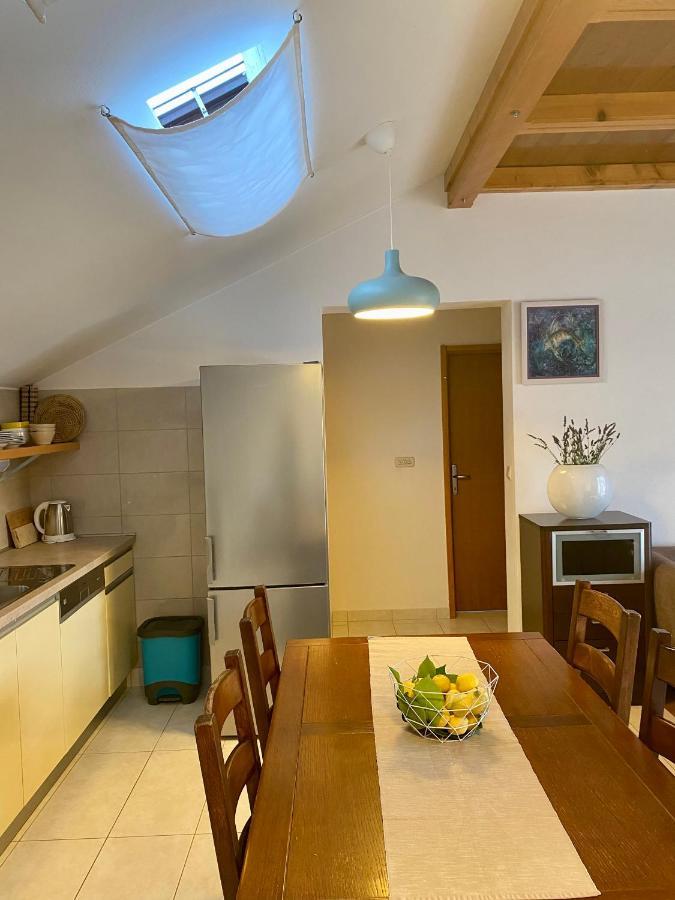 Apartmani Luka Zrnovo Экстерьер фото