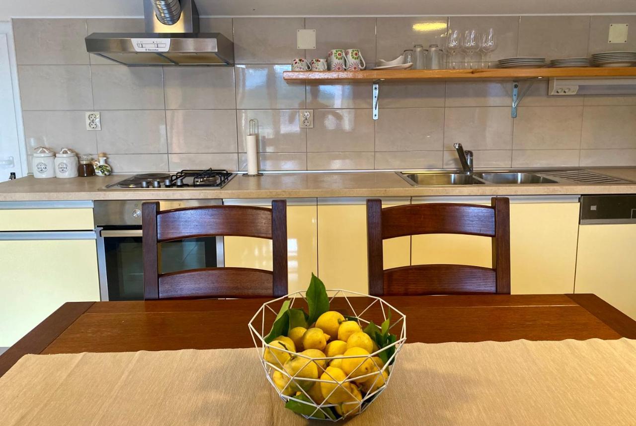 Apartmani Luka Zrnovo Экстерьер фото