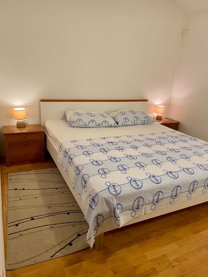 Apartmani Luka Zrnovo Экстерьер фото